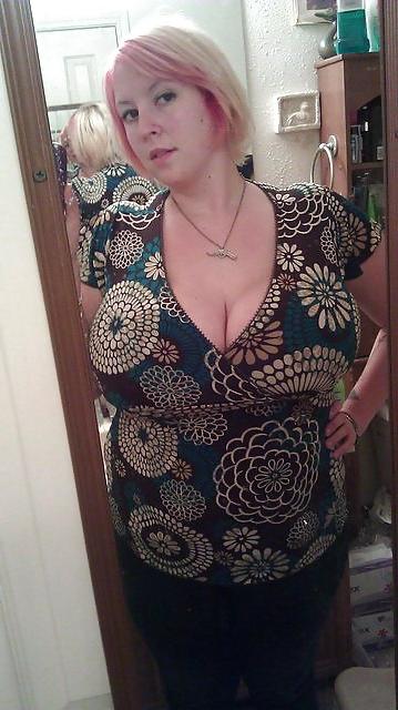 25P Huge tits