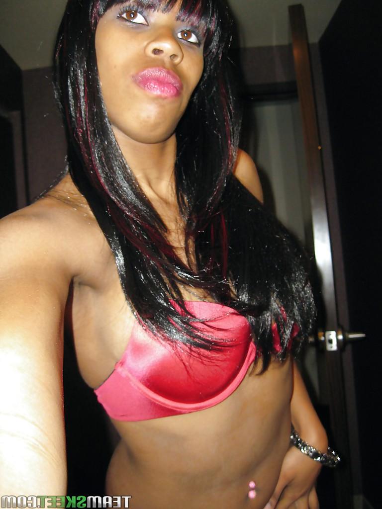 12P Ebony teen Queen V presents hot collection of self shot scenes