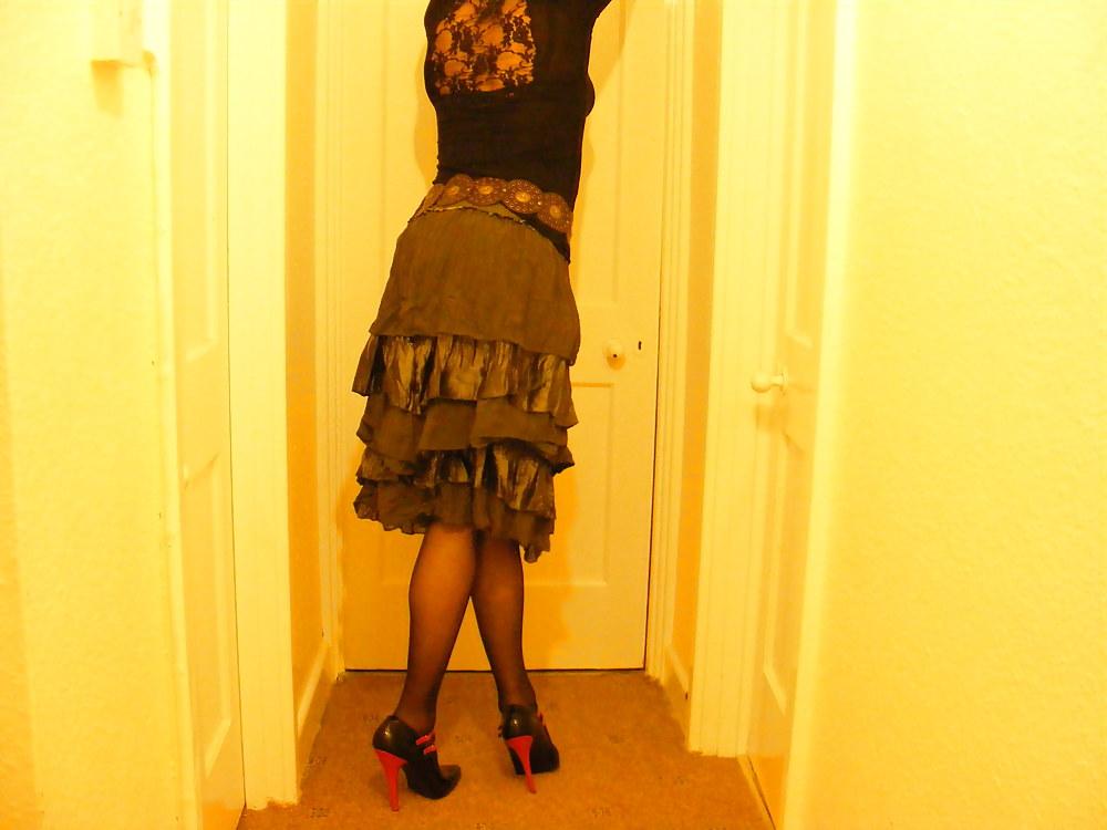 25P More High heels, a big cock and a dildo
