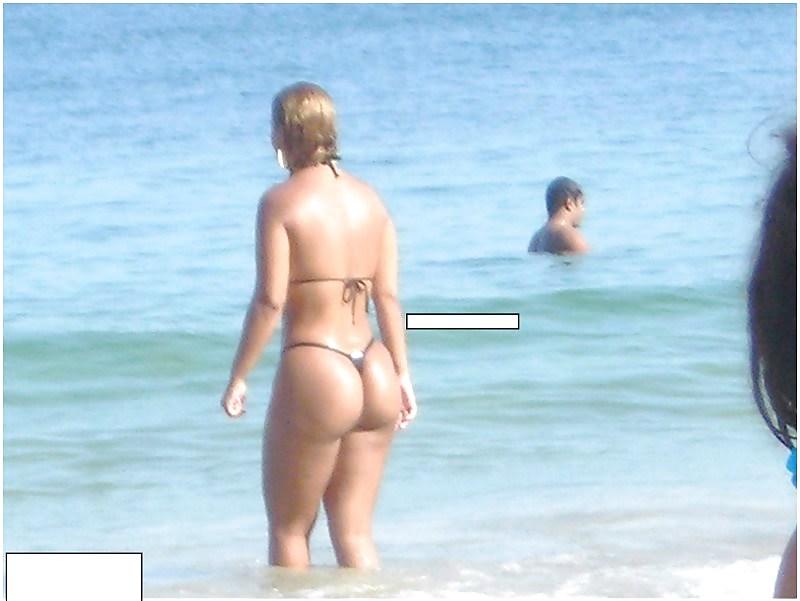 20P Bikini Babes in Brazil
