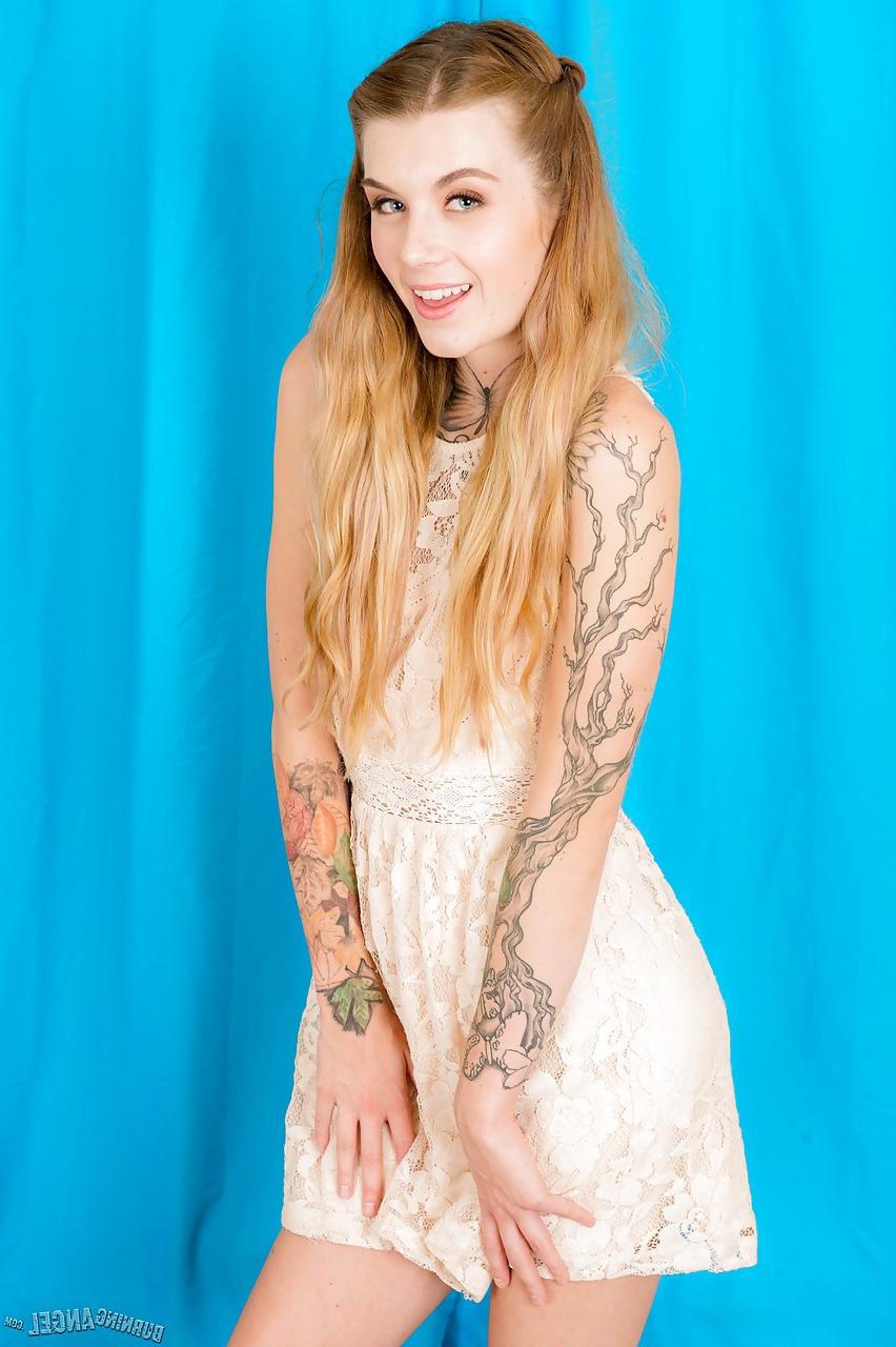 15P Gorgeous tattooed slut Adriana Angel simply loves spreading her cunt