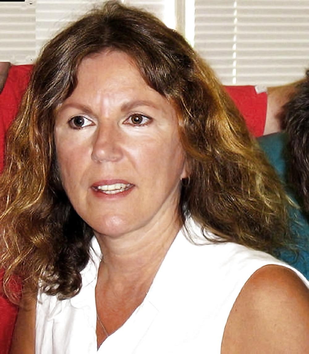 10P The Best of Naked Wife Elaine