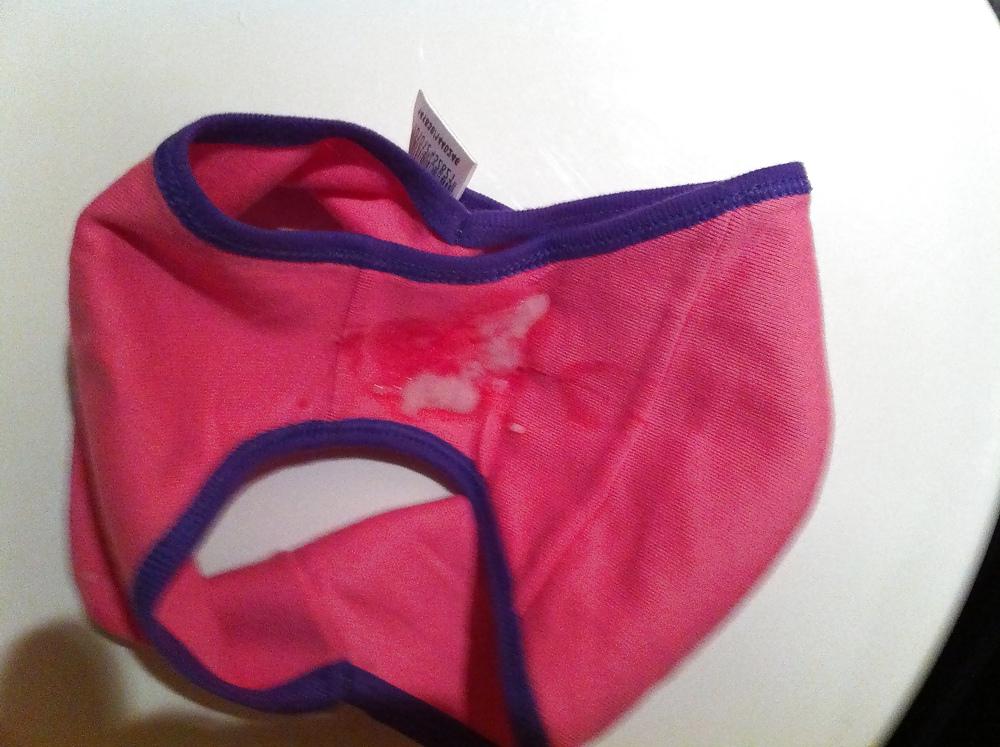 25P Panties come and sperm