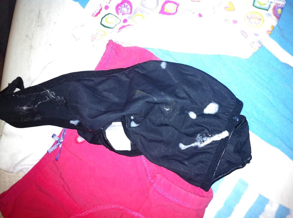 25P Panties come and sperm