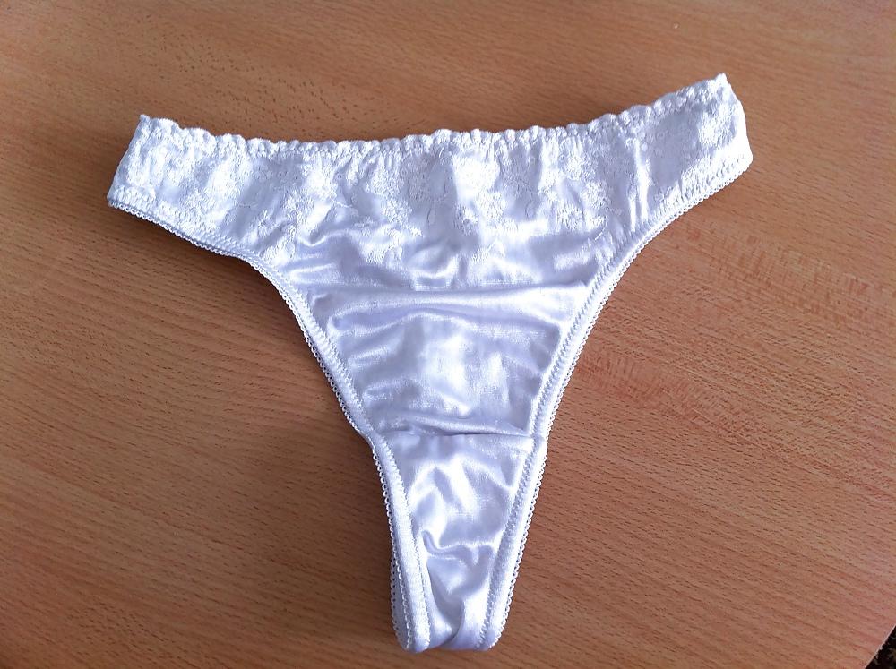 25P Panties come and sperm