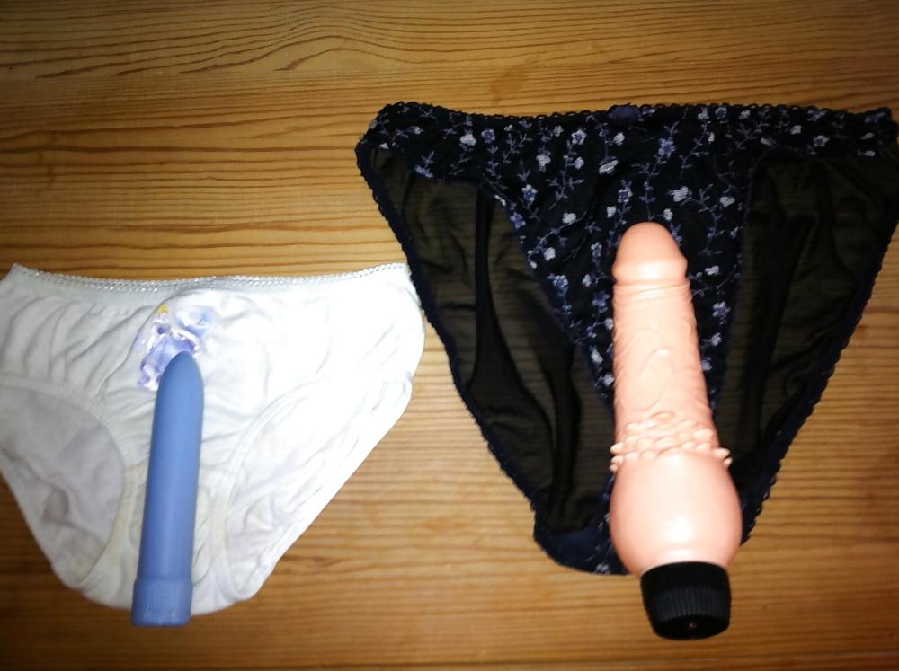 25P Panties come and sperm