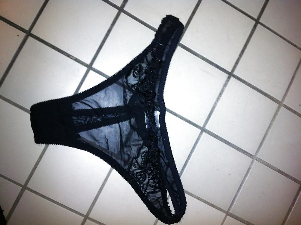25P Panties come and sperm