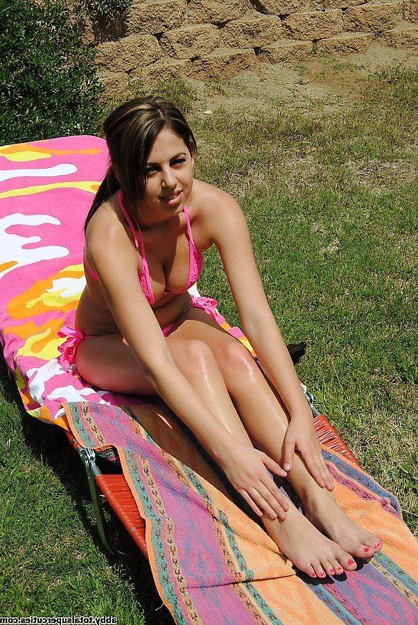 20P Pictures of Abby having some fun in the sun