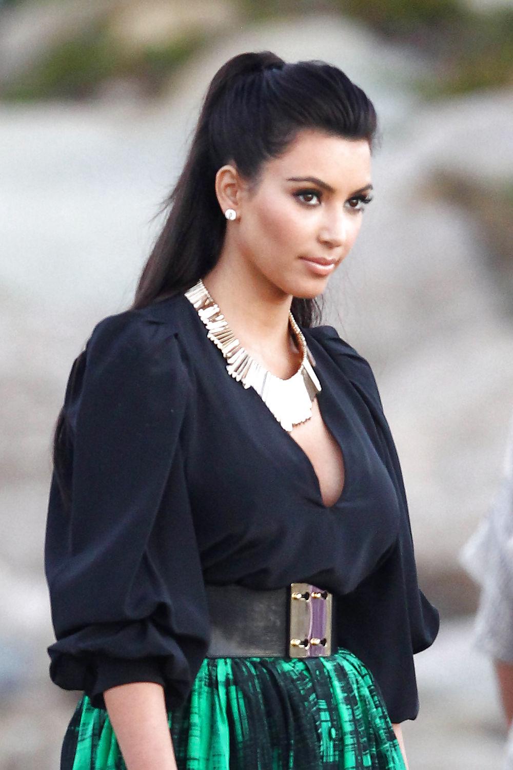 10P Kim Kardashian at a beach photoshoot in Los Angeles