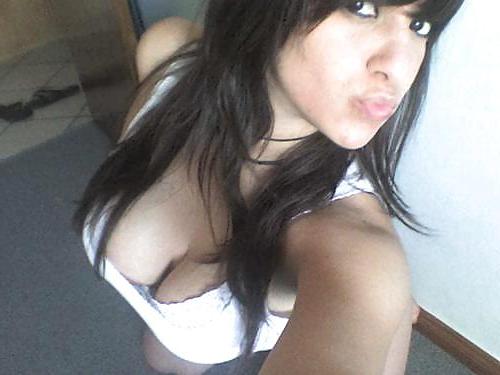 25P Hot Emo-Babes