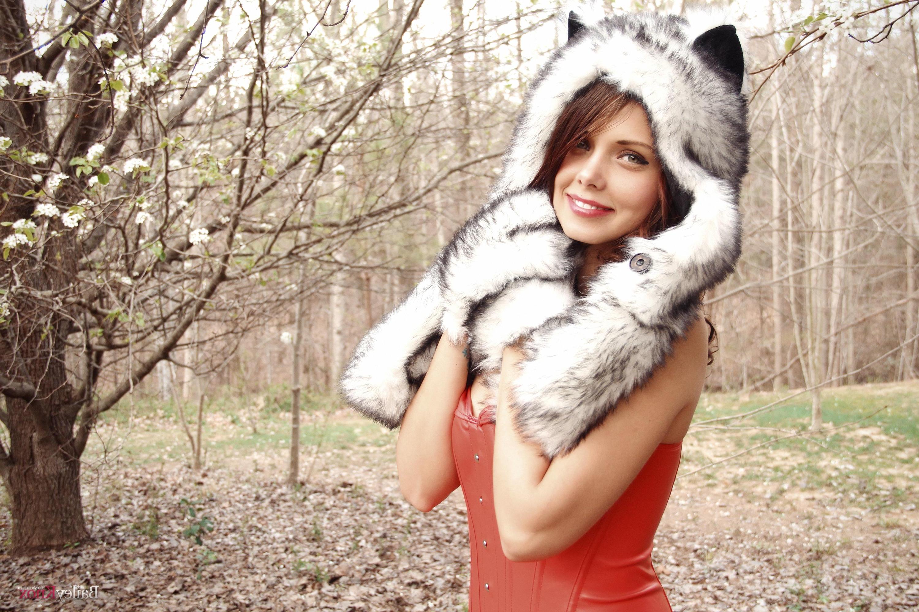 16P Brunette teen Bailey Knox teases outside in Wolf Hunter