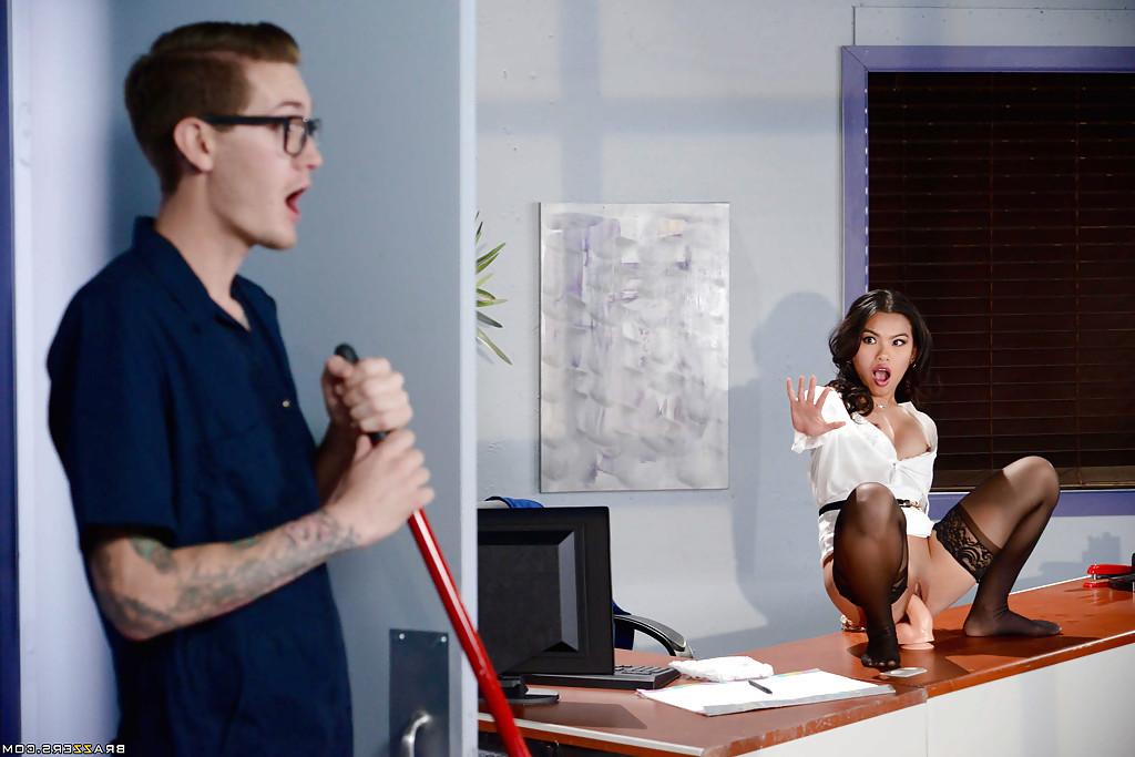 16P Asian beauty Cindy Starfall riding massive white cock after giving bj