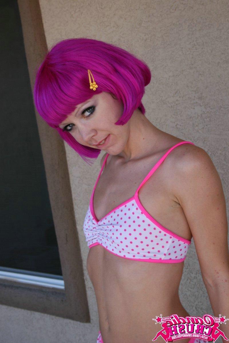 15P Pictures of Candie Crush showing off her tits