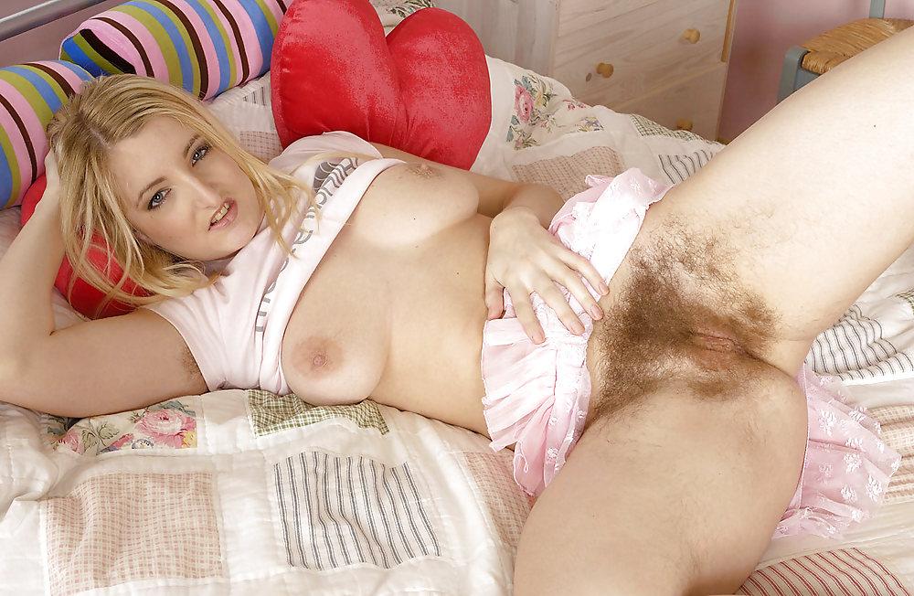 25P Big tits and hairy pussy 4