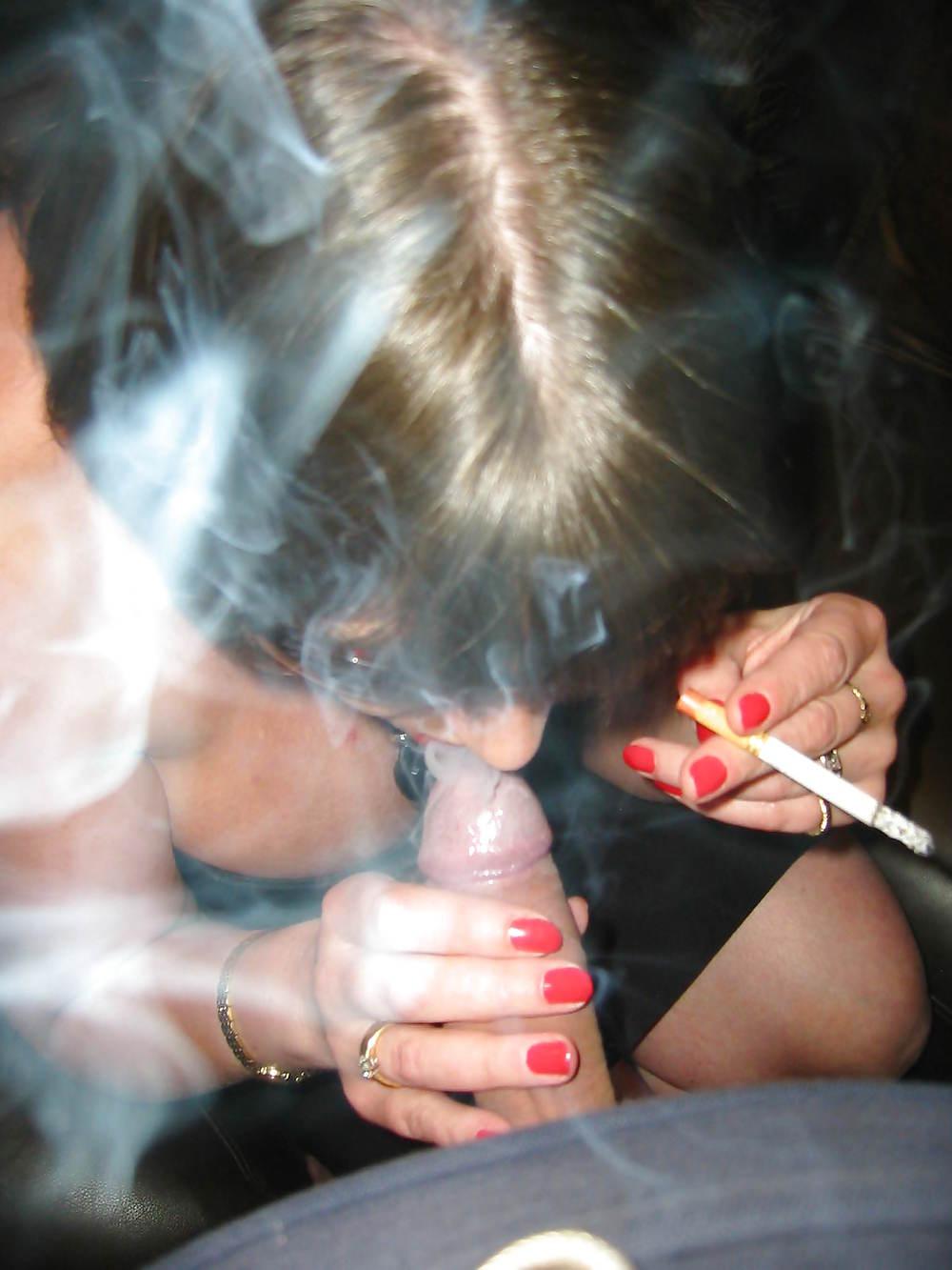 7P Huge tit smoking