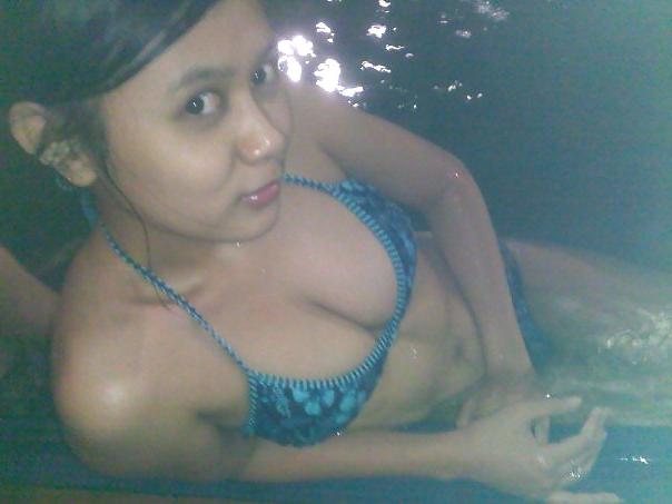 19P Indonesian Teen