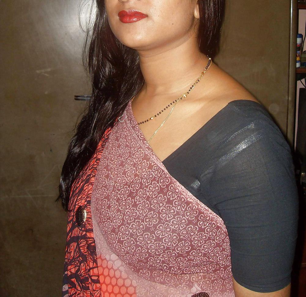 17P Indian saree strip