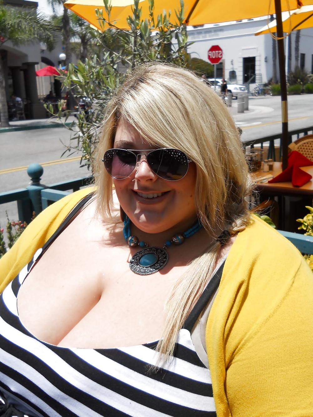 25P Big Juggs & Curves