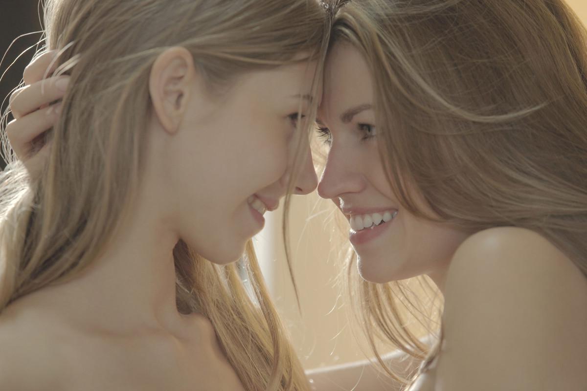 16P Pictures of Eufrat and Angelica enjoying some hot lesbian action