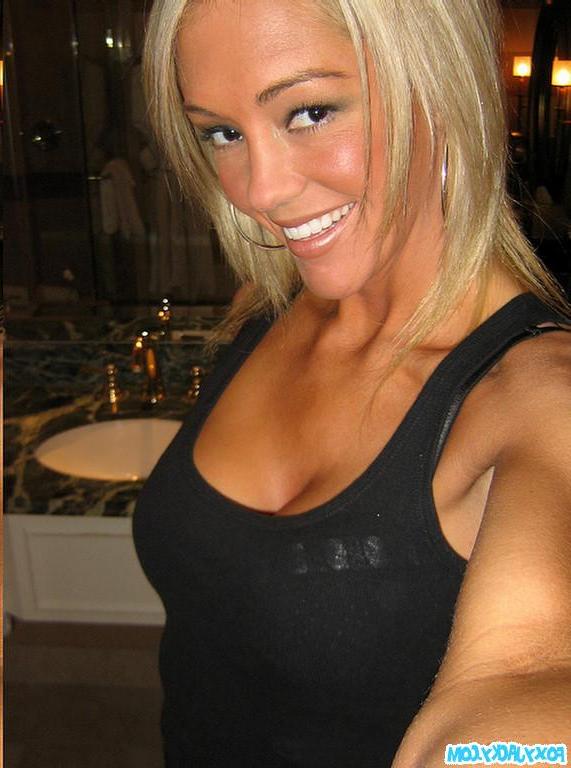 20P Pictures of Foxy Jacky getting crazy in Vegas