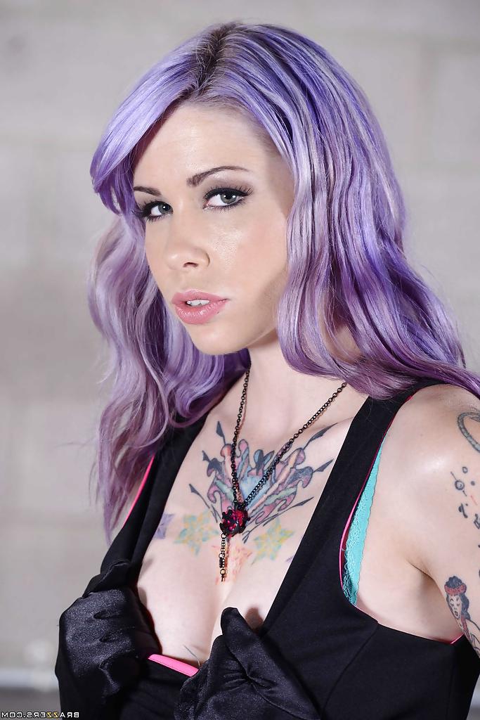 16P Stunning tattoed pornstar babe Ksysta spreading that tight pussy