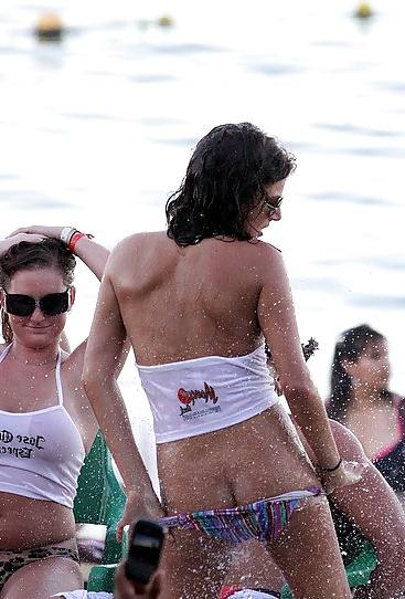 25P Spring Break (Wet T-Shirt)