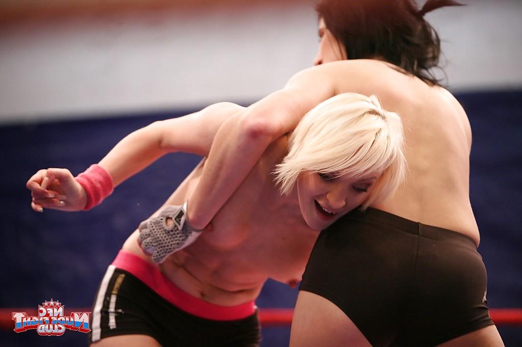 16P Wild catfight with two sporty lesbians Paige Fox and Lucy Bell