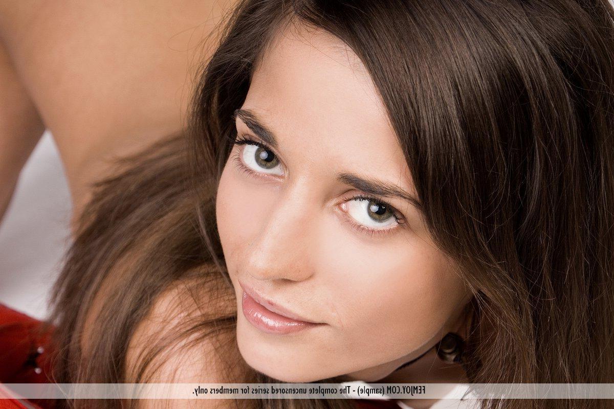 16P Pictures of hot teen girl Idonia dressed as a sexy cowgirl