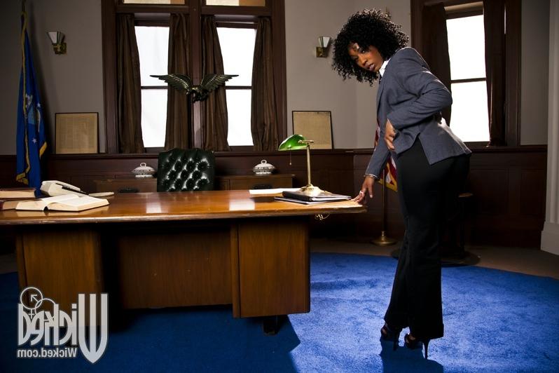 12P Svelte ebony babe on high heels Misty Stone stripping in the office