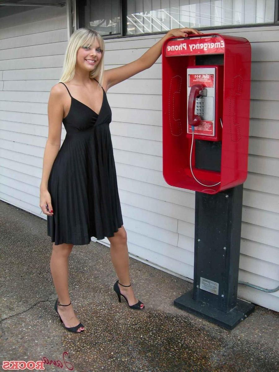 12P Jana is bringing a whole new meaning to phone sex