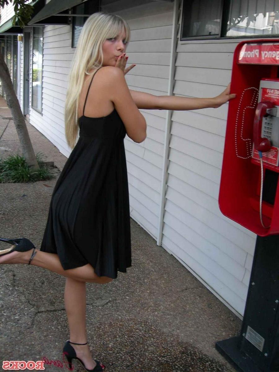 12P Jana is bringing a whole new meaning to phone sex