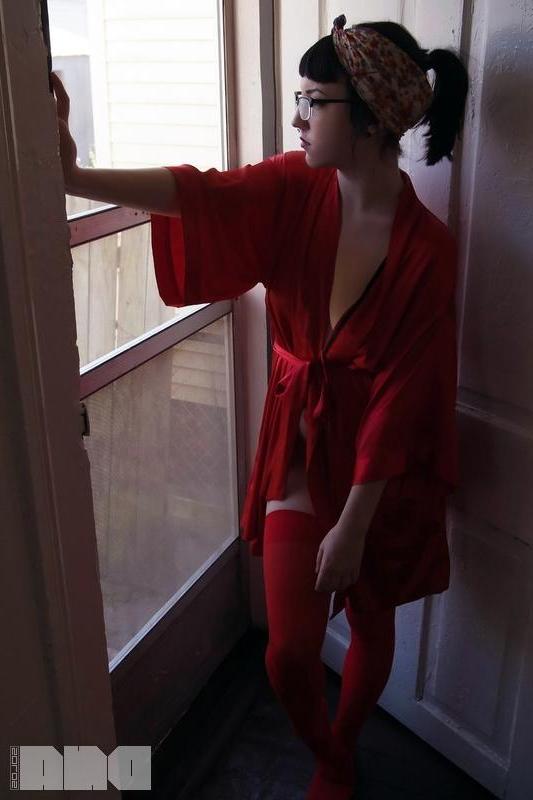 15P Alt beauty Jesse Caits shows off her hot body