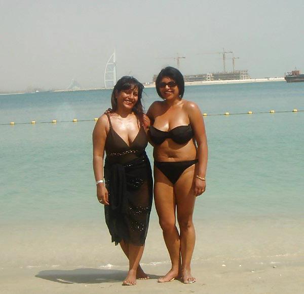 25P Hot Indian Girls