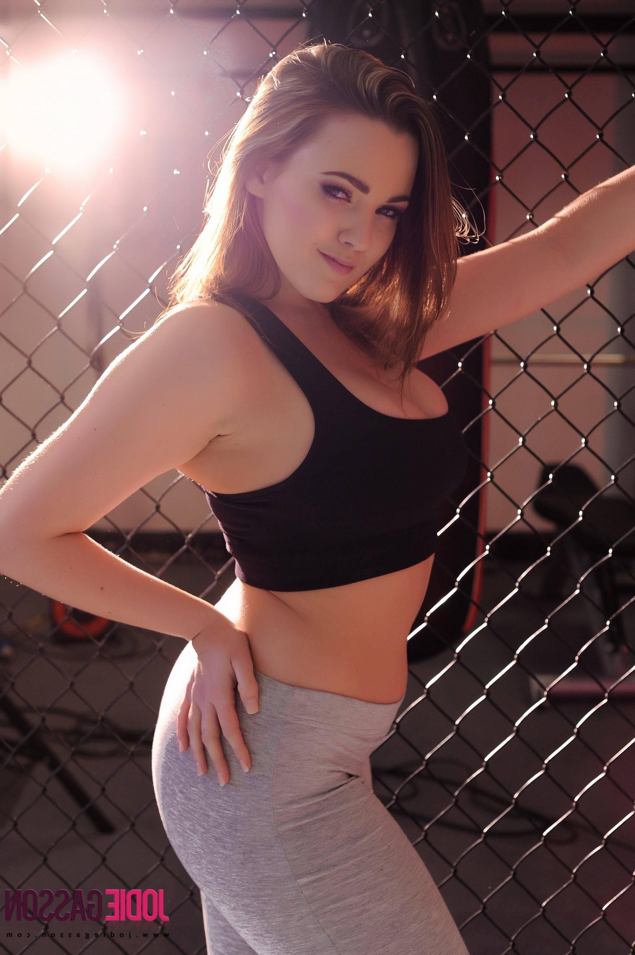 16P Beautiful girl Jodie Gasson strips for you in the octagon
