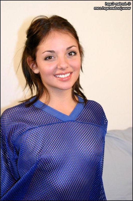 20P Pictures of Jordan Capri getting naked and spreading