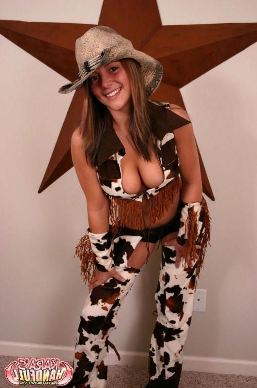 15P Kara shows off her cowgirl tits!