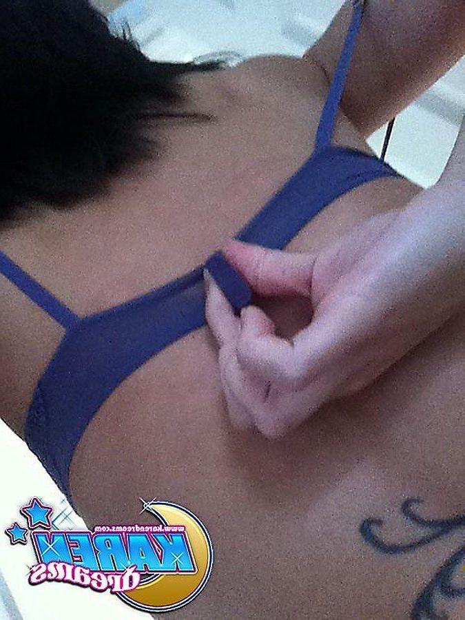 20P Pictures of Karen Dreams showing you her boobs