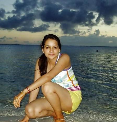 13P Indian Girl Ritika (Desi0
