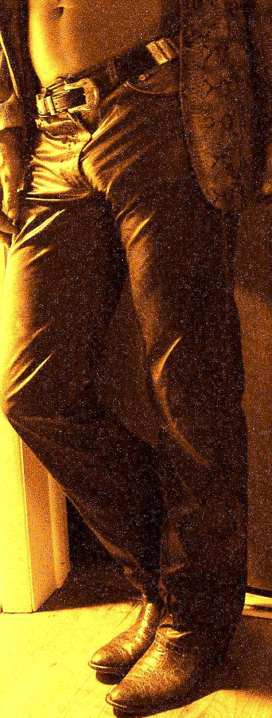 10P A couple quick pics...