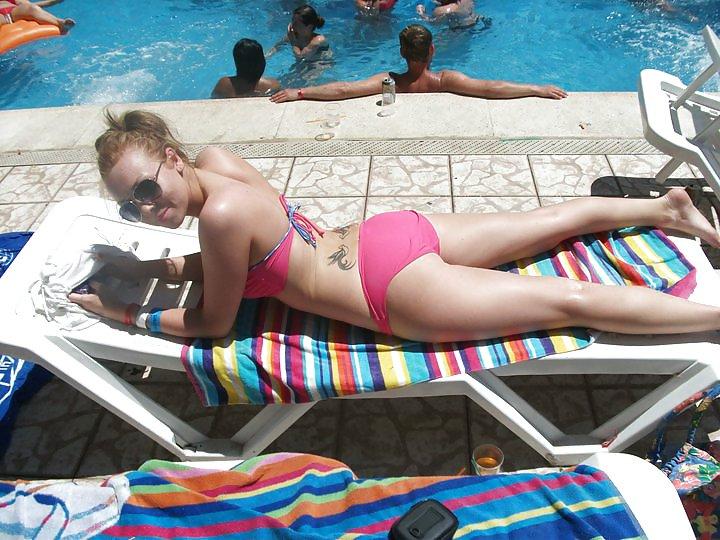 25P Faye Aston and her sexy friends hit Ibiza!!