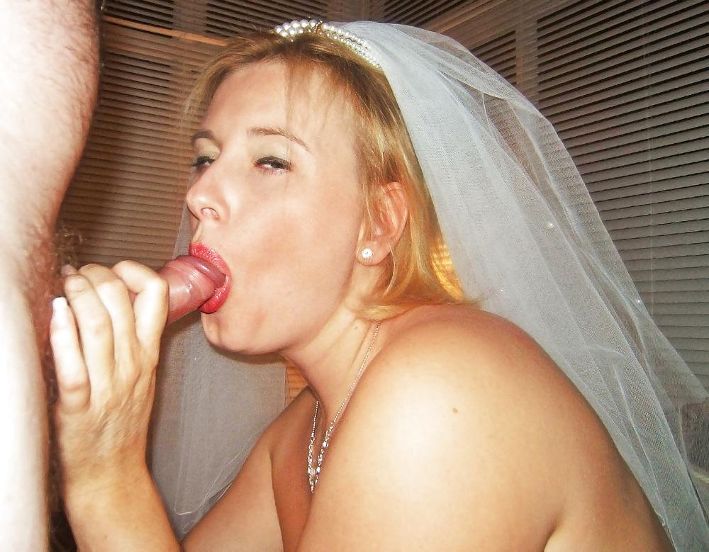25P The Best of a Naked Anonymous Wife