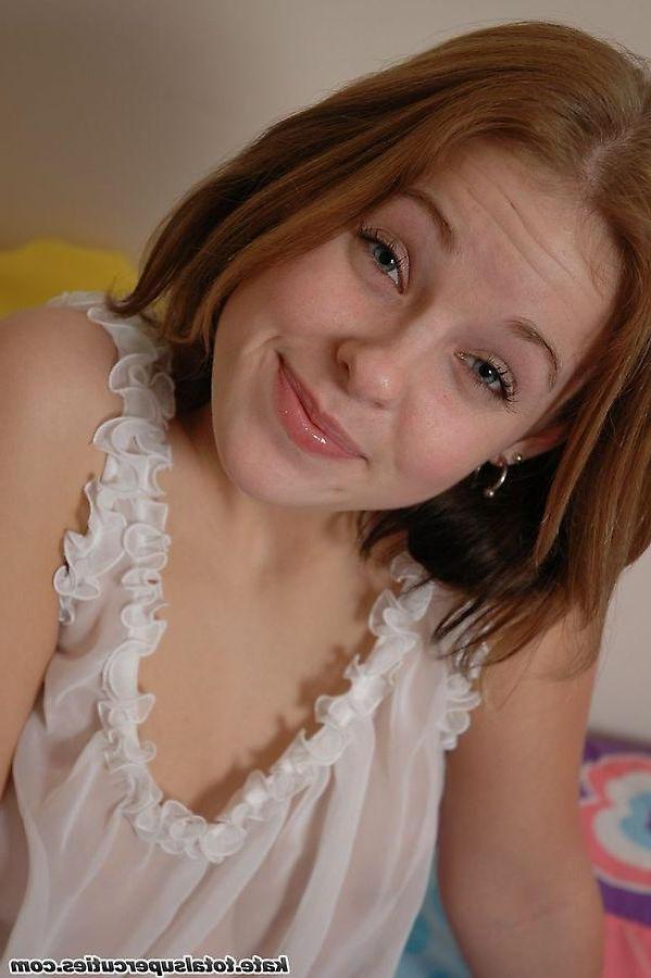 20P Pictures of teen cutie Kate naked and ready for you