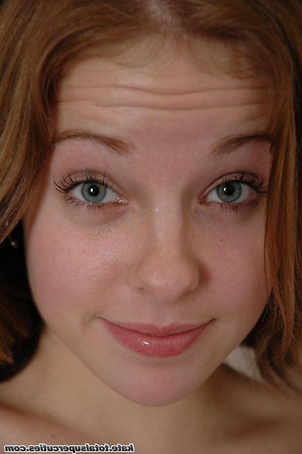 20P Pictures of teen cutie Kate naked and ready for you