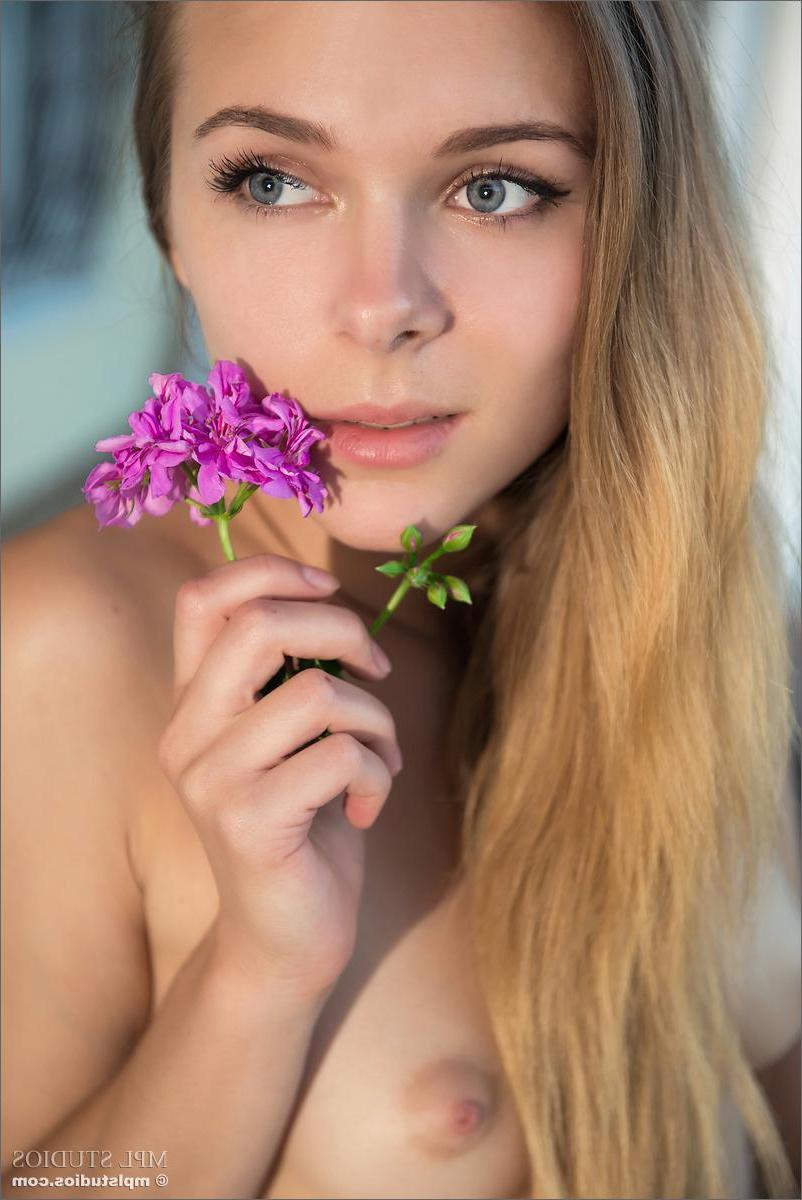 12P MPL Studios Presents Karissa in "Garden Flowers"