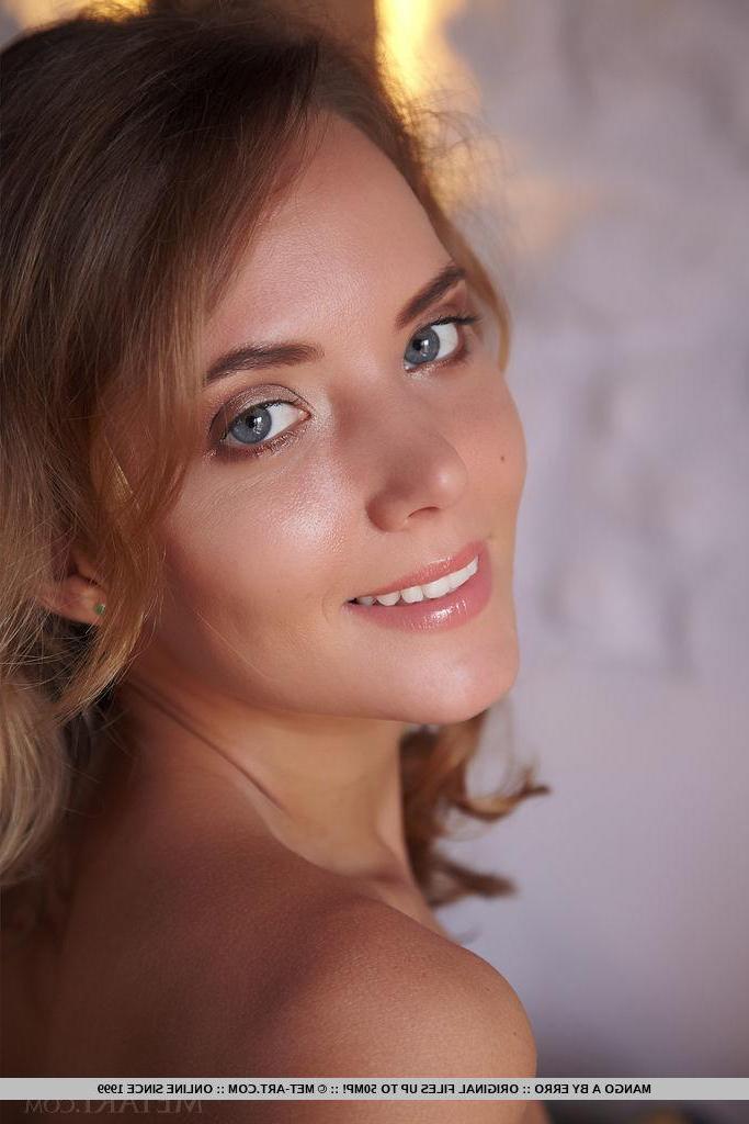 18P Hot blonde Katya Clover exposes her hot nude body in "Yekka"