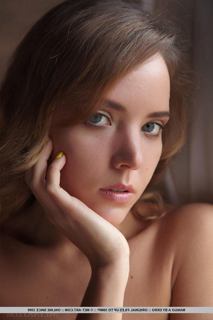 18P Hot blonde Katya Clover exposes her hot nude body in "Yekka"