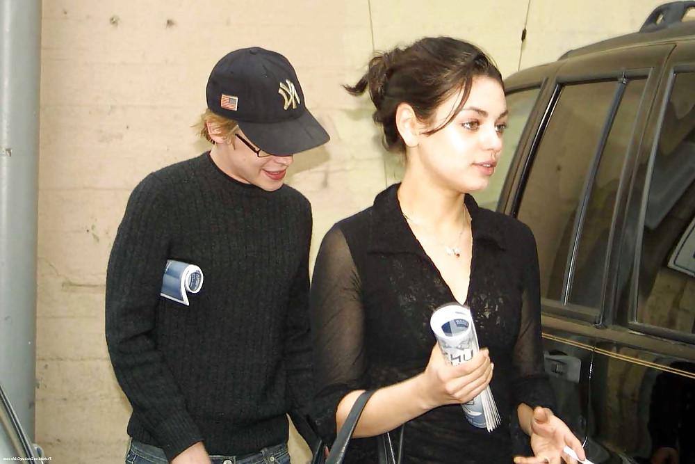 25P Mila Kunis Smoking