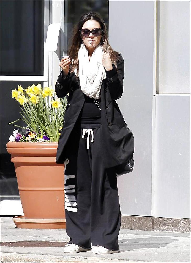 25P Mila Kunis Smoking