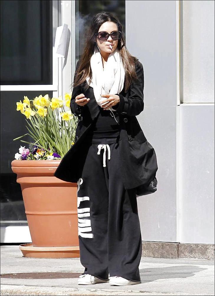 25P Mila Kunis Smoking