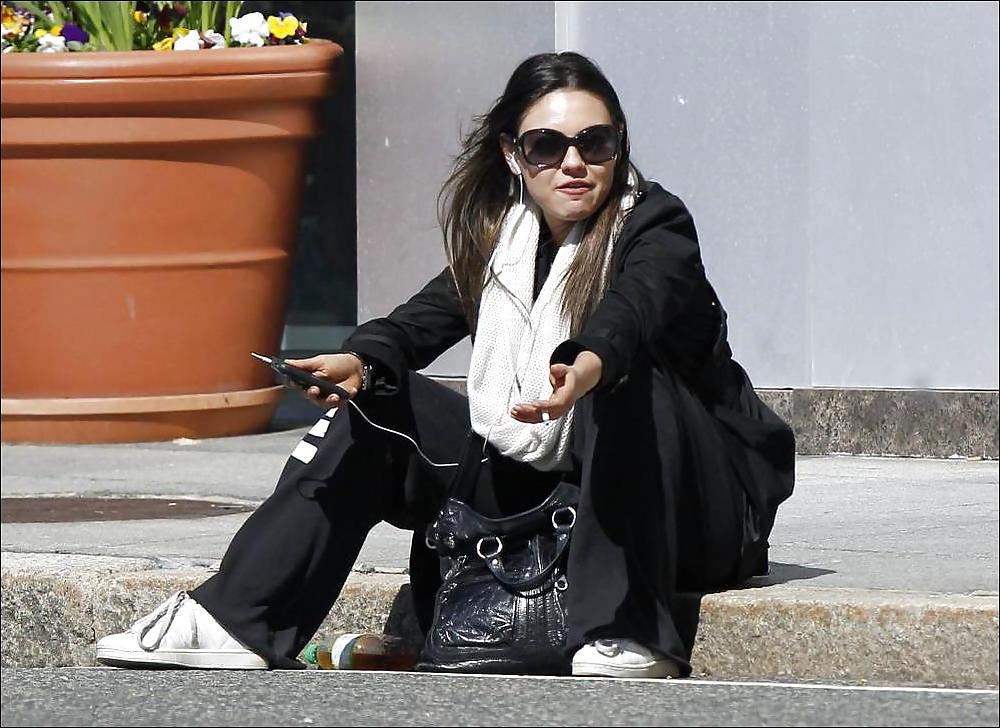 25P Mila Kunis Smoking